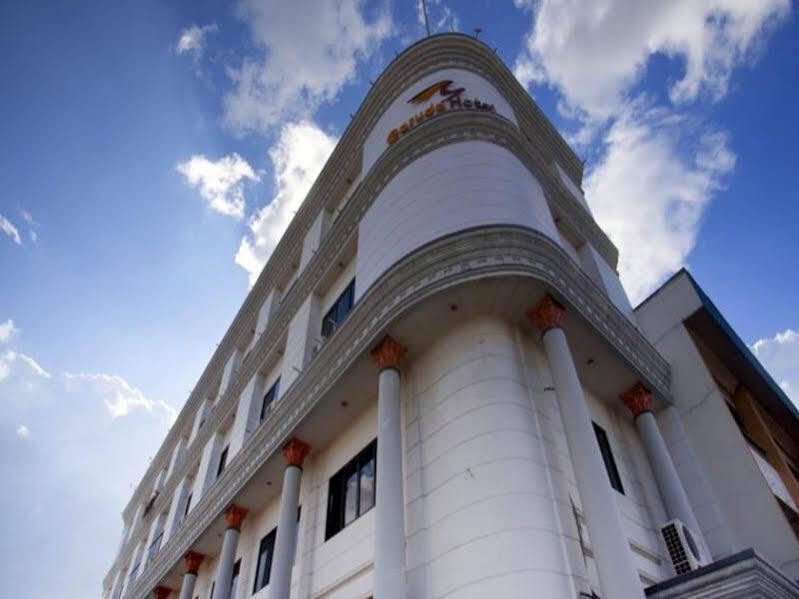 Garuda Hotel 坤甸 外观 照片